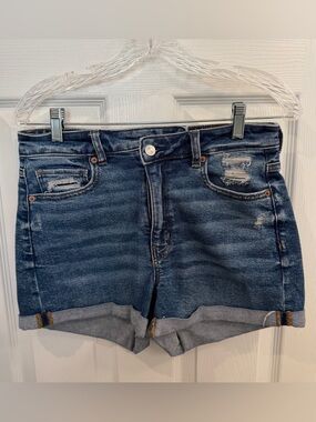 American Eagle Crossover High-Waisted Shorts